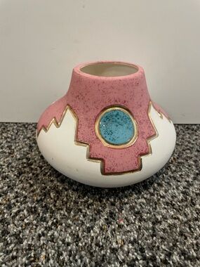 Western Desert Hand painted Ceramic Pink Vase